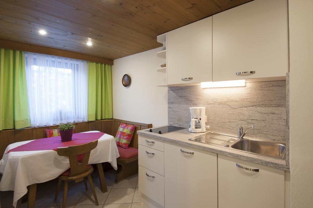Haus Andreas Appartement Seefeld in Tirol Kamer foto